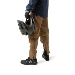 Bulldog IV Bruin -Sticky Baits-winkel bulldog brown 02