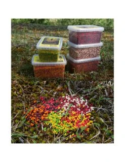 SENSHI BAITS MICRO PELLET SHOTS STRAWBERRY HONEY 1,5MM 300GR SENSHI BAITS 8 SENSHI BAITS MICRO PELLET SHOTS STRAWBERRY HONEY 1,5MM 300GR SENSHI BAITS -Sticky Baits-winkel senshi baits micro pellet shots strawberry honey 15mm 300gr senshi baits 2